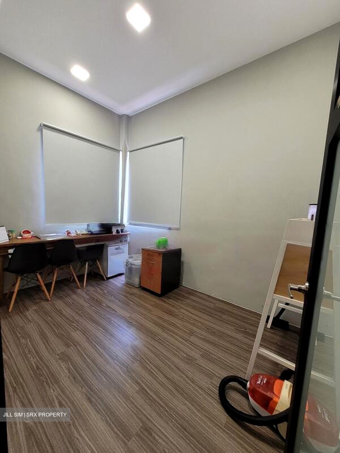The Seawind (D15), Office #462489501